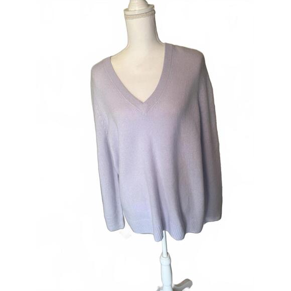 New C by Bloomingdales Cashmere Purple V-Neck Sweater, XXL